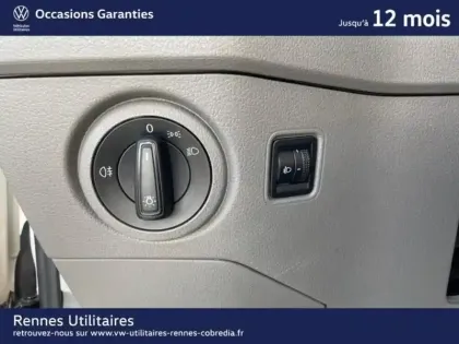 Photo 44 Volkswagen Crafter  Fg 35 L3H3 2.0 TDI 140ch Business Line Traction