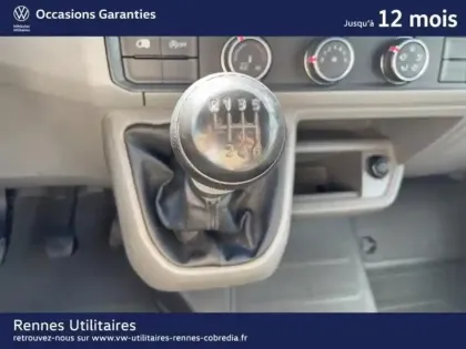 Photo 41 Volkswagen Crafter  Fg 35 L3H3 2.0 TDI 140ch Business Line Traction