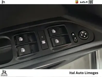 Photo 12 Fiat Tipo  Cross 1.5 FireFly Turbo 130ch S/S Pack Hybrid DCT7 MY22