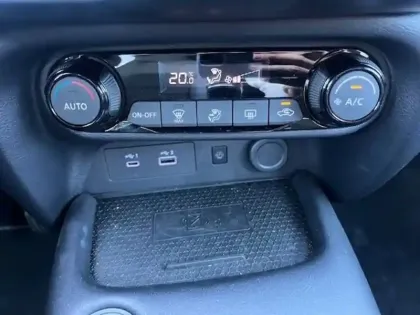 Photo 39 Nissan Juke  DIG-T 114