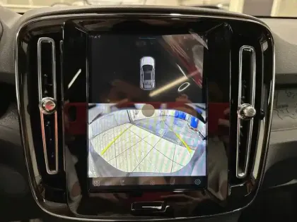 Photo 18 Volvo C40  Recharge 238 ch 1EDT