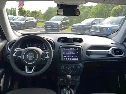 Photo 76 Jeep Renegade  1.3 Turbo T4 190 ch PHEV BVA6 4xe eAWD