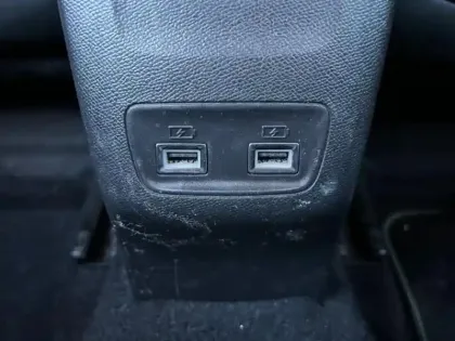 Photo 9 Peugeot 2008  e- 136ch GT Line