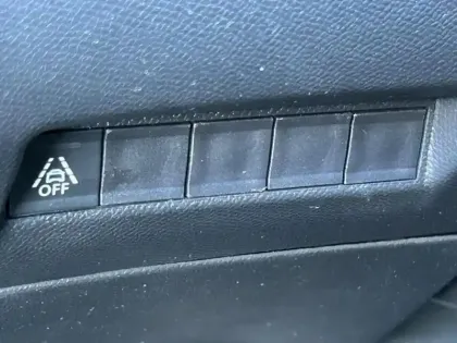 Photo 11 Peugeot 2008  e- 136ch GT Line