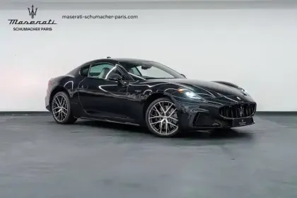 Photo 41 Maserati Granturismo  V6 550