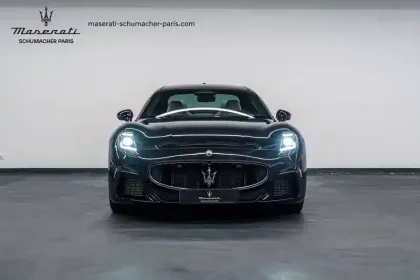 Photo 40 Maserati Granturismo  V6 550