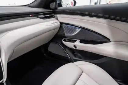 Photo 118 Maserati Granturismo  V6 550