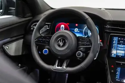 Photo 20 Maserati Grecale  410 kW