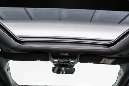 Photo 18 Maserati Grecale  410 kW