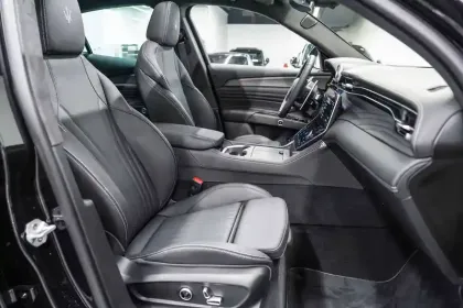 Photo 9 Maserati Grecale  410 kW