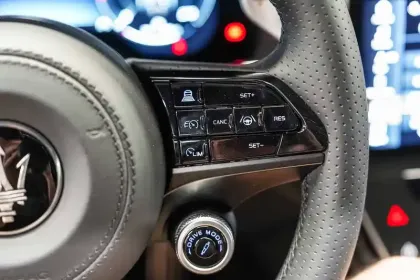 Photo 27 Maserati Grecale  410 kW