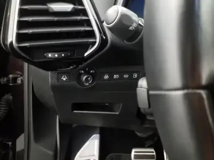 Photo 12 DS DS 7 DS7 Crossback Hybride E-Tense 300 EAT8 4x4 Rivoli