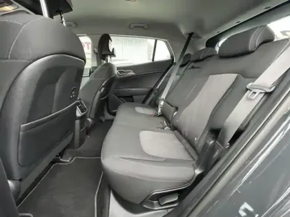 Photo 10 Kia Sportage Gén. V Ph1 Active 5