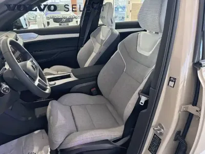 Photo 29 Volvo Ex90  Twin Performance AWD 517 ch 1EDT
