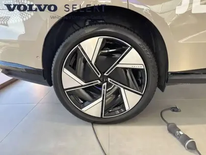 Photo 40 Volvo Ex90  Twin Performance AWD 517 ch 1EDT