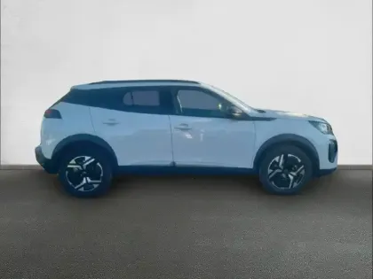 Photo 23 Peugeot 2008  Hybrid 136 e-DCS6