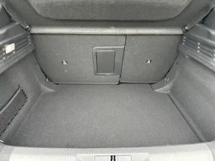 Photo 25 Peugeot 308  Hybrid 136 e-DCS6