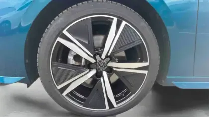 Photo 49 Peugeot 308  Hybrid 136 e-DCS6