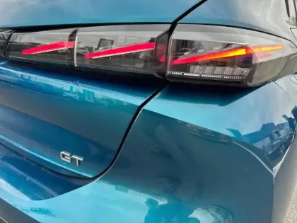 Photo 36 Peugeot 308  Hybrid 136 e-DCS6