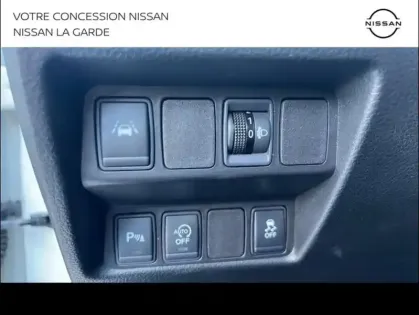 Photo 8 Nissan Qashqai  1.2L DIG-T 115ch N-Connecta