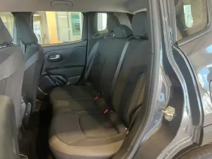 Photo 14 Jeep Renegade Gén. I Ph2 NG2 Summit 5