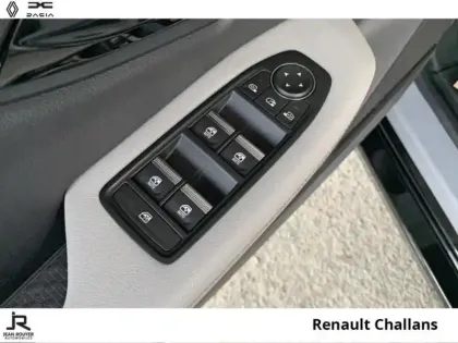 Photo 13 Renault Megane  E-Tech Electric EV60 220ch Iconic super charge