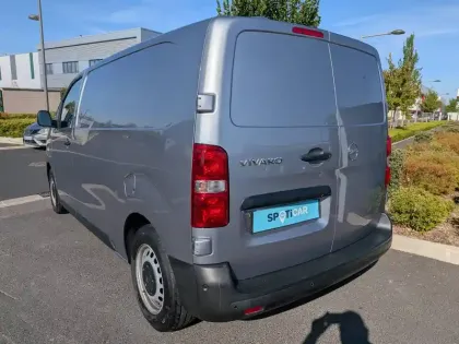 Photo 99 Opel Vivaro  FGN L2 1.5 DIESEL 120 CH