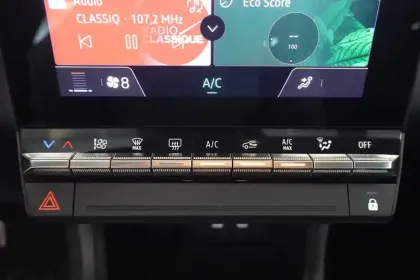 Photo 61 Renault Captur  TCe 90