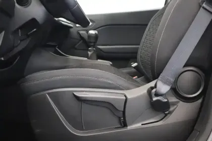 Photo 63 Renault Captur  TCe 90