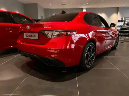 Photo 37 Alfa Romeo Giulia Gén. I Ph2 Veloce 4