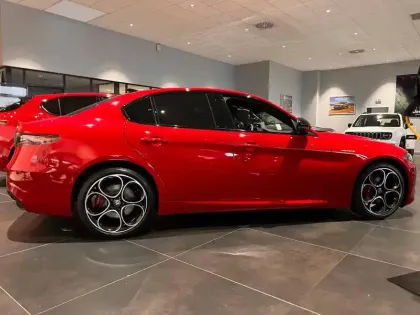 Photo 34 Alfa Romeo Giulia Gén. I Ph2 Veloce 4