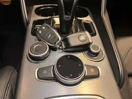 Photo 61 Alfa Romeo Giulia Gén. I Ph2 Veloce 4