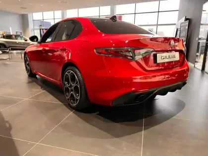 Photo 36 Alfa Romeo Giulia Gén. I Ph2 Veloce 4