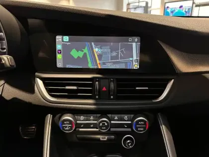 Photo 82 Alfa Romeo Giulia  2.2 160 ch AT8