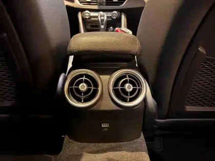 Photo 53 Alfa Romeo Giulia Gén. I Ph2 Veloce 4