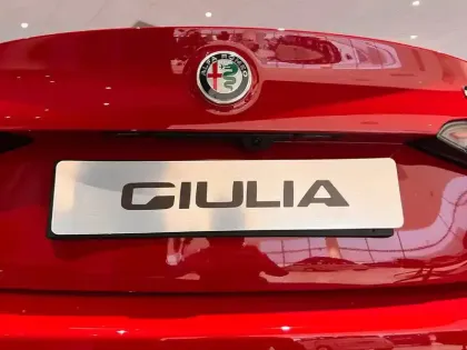 Photo 89 Alfa Romeo Giulia  2.2 160 ch AT8