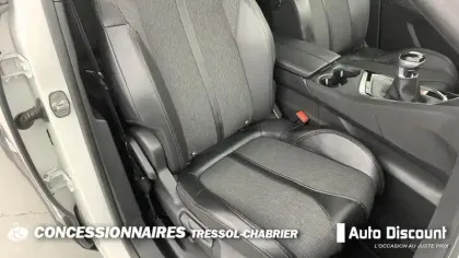 Photo 8 Peugeot 3008  Puretech 130ch S&S BVM6 GT Line