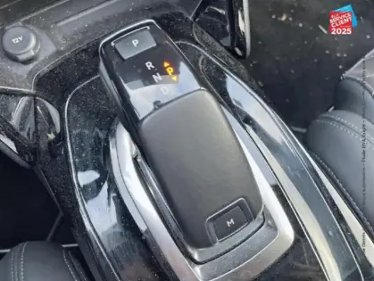 Photo 12 Peugeot 2008  1.2 PureTech 155ch S/S GT EAT8 Sieges chauf GPS Camera