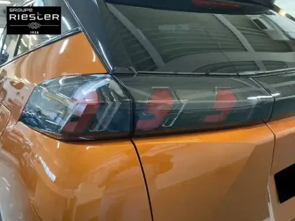 Photo 16 Peugeot 2008  PureTech 130 S&S BVM6