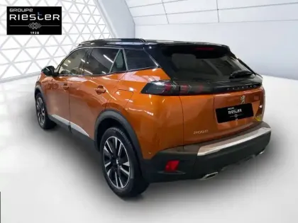 Photo 6 Peugeot 2008  PureTech 130 S&S BVM6