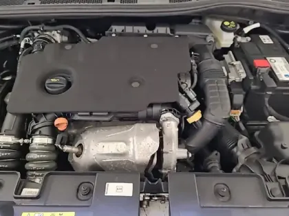 Photo 34 DS DS 3  Crossback BlueHDi 130 S&S EAT8