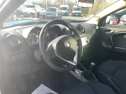 Photo 12 Alfa Romeo Mito  1.3 JTDm Start & Stop 95