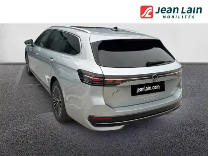 Photo 24 Volkswagen Passat  1.5 eTSI OPF 150 DSG7
