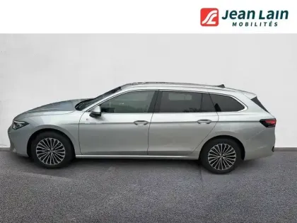 Photo 25 Volkswagen Passat  1.5 eTSI OPF 150 DSG7