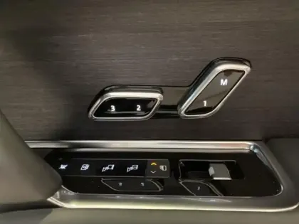 Photo 11 Land rover Range Rover  3.0 P550e 550ch PHEV Autobiography SWB