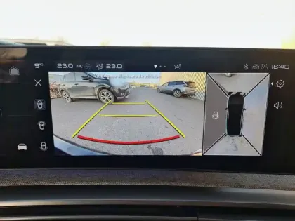 Photo 37 Peugeot 5008  Electrique 73 kWh 210 ch