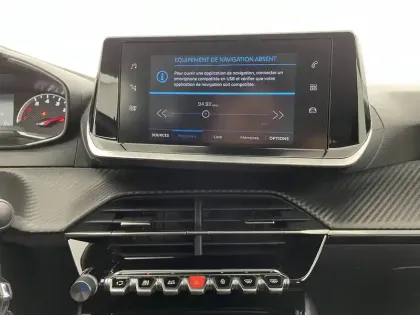 Photo 19 Peugeot 208  PureTech 75 S&S BVM5