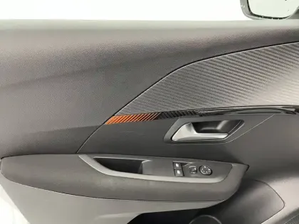 Photo 23 Peugeot 208  PureTech 75 S&S BVM5