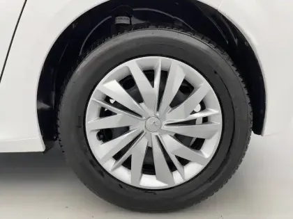 Photo 15 Peugeot 208  PureTech 75 S&S BVM5