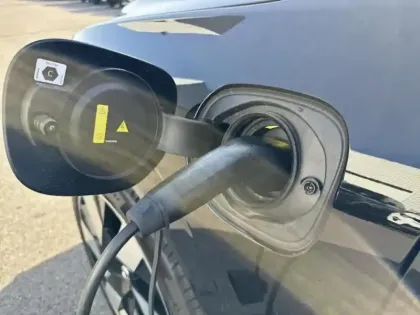 Photo 7 Volvo Xc60  T6 AWD 253 + 145ch Utimate Style Dark Geartronic